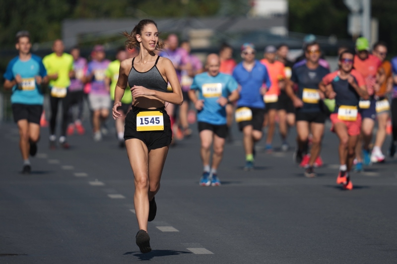 1,100 participants still running when Peachtree Road Race gets canceled ...