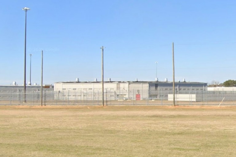 Pirison Riot Sheriff: 3 inmates dead, at least 12 hospitalized after ‘possible riot ...